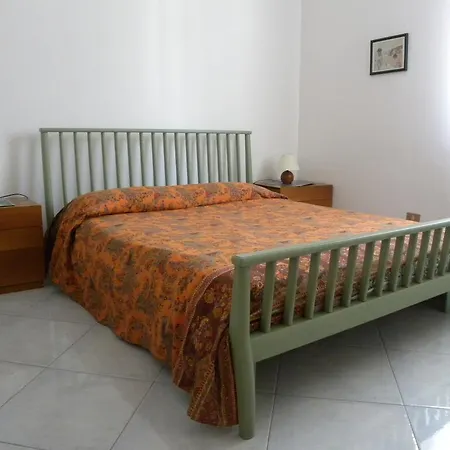 Palmin House Konukevi